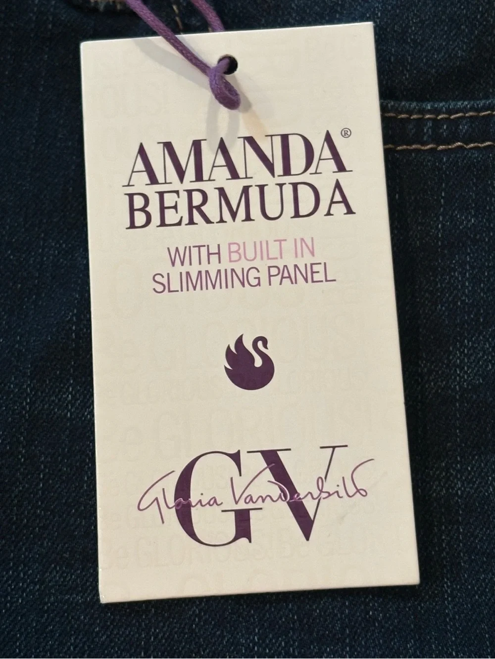 Gloria Vanderbilt Amanda Bermuda Shorts Size 4 NWT Slimming Panel